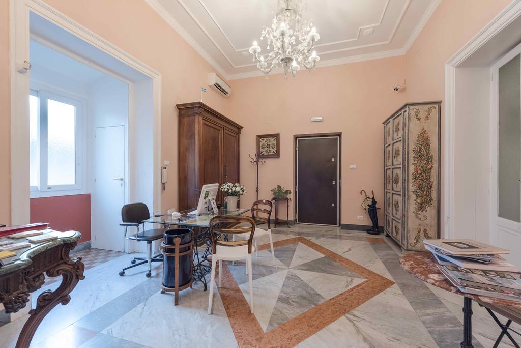 Palazzo Benso Bed & Breakfast Palermo Exterior photo