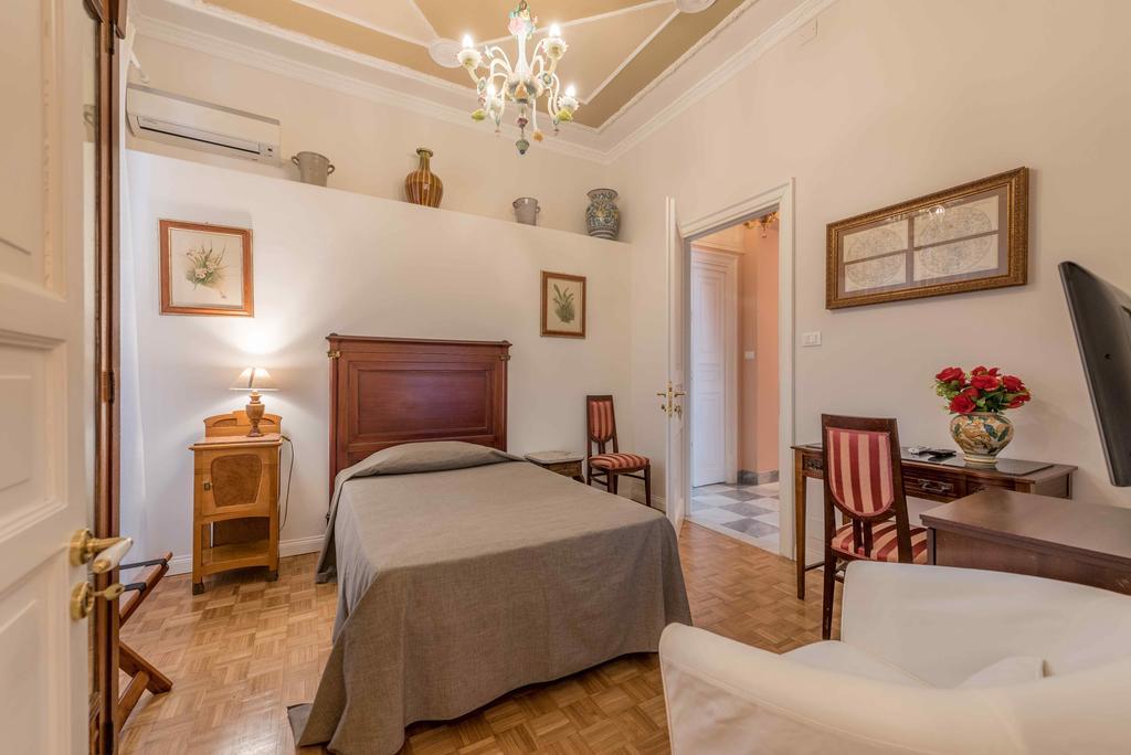 Palazzo Benso Bed & Breakfast Palermo Exterior photo