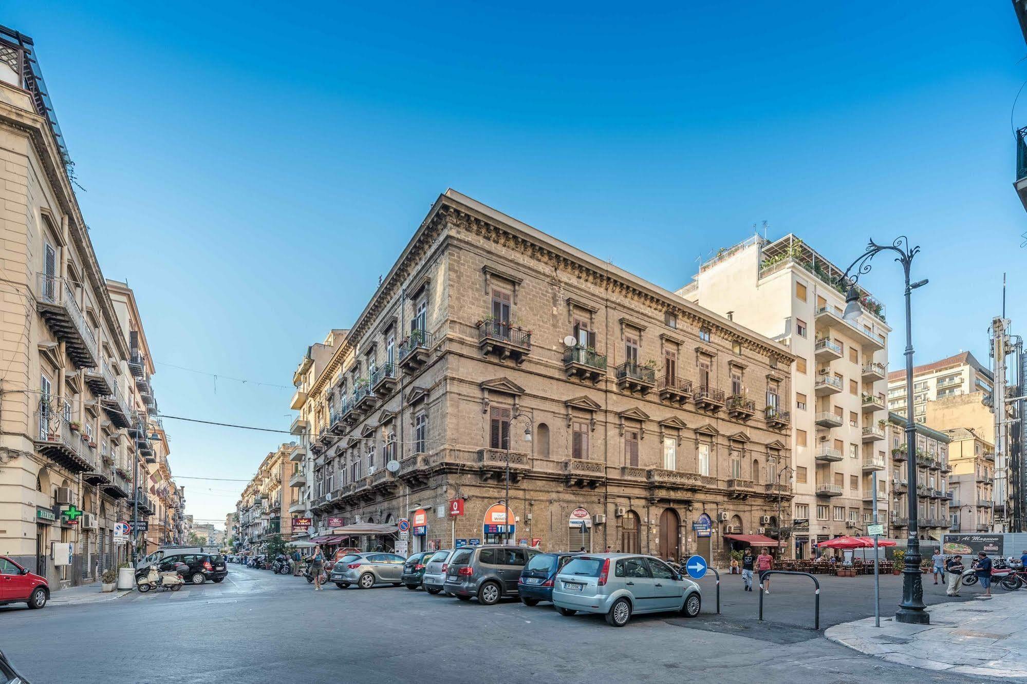 Palazzo Benso Bed & Breakfast Palermo Exterior photo