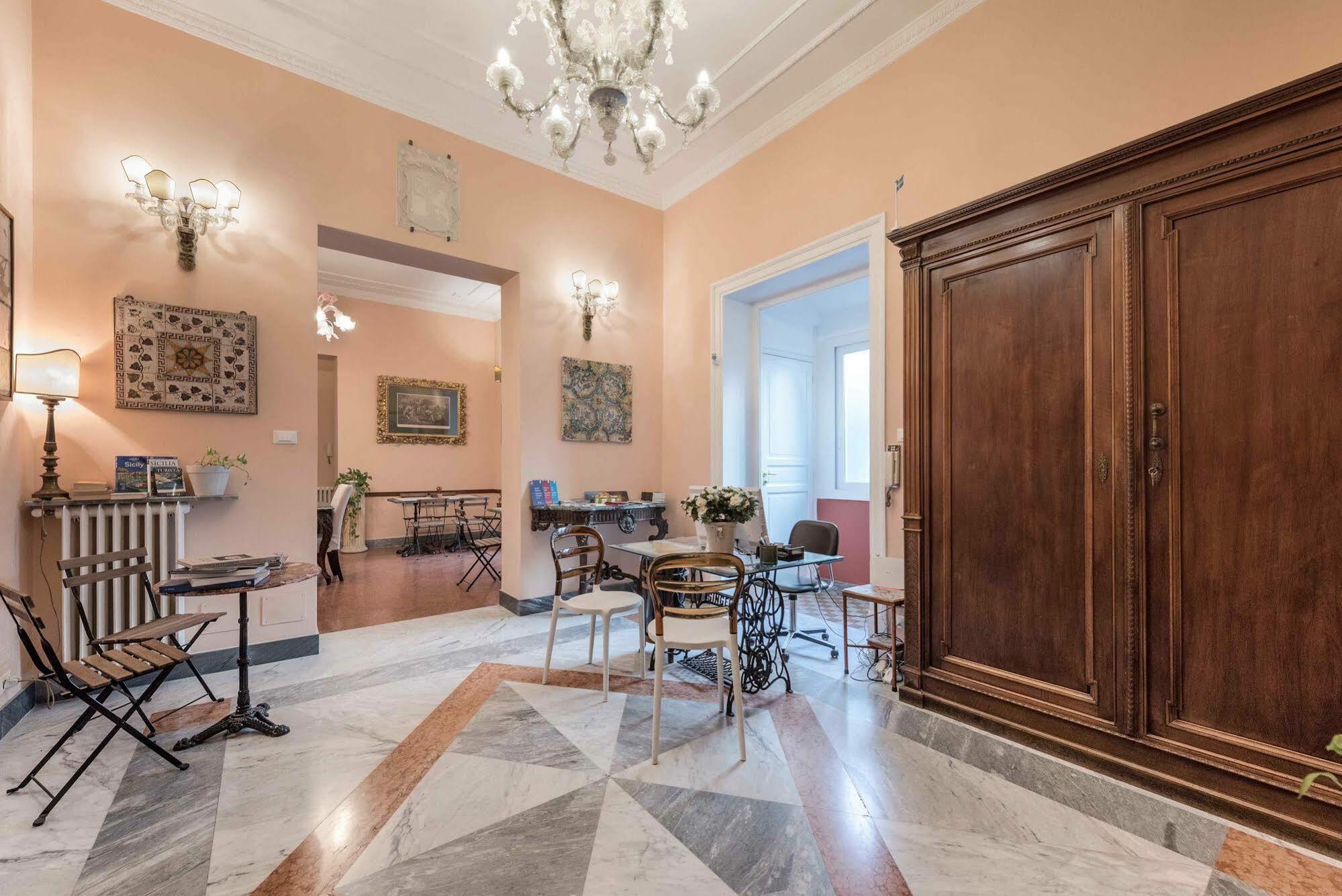Palazzo Benso Bed & Breakfast Palermo Exterior photo